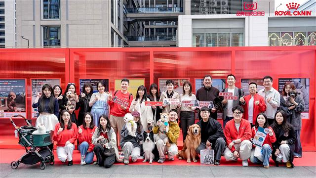 聚焦宠物健康老龄化，皇家宠物食品三大举措守护“老宝贝”健康